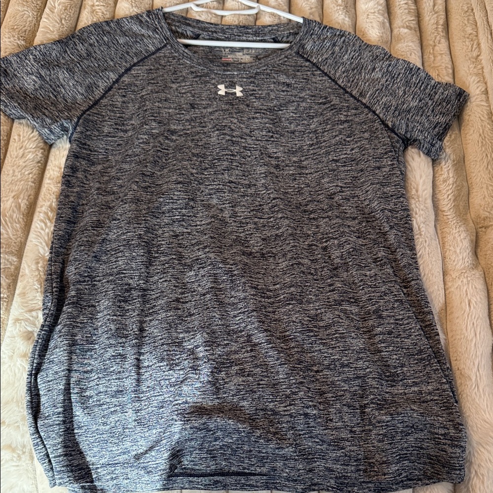 Under Armour Navy, Heathered Heat Gear shirt